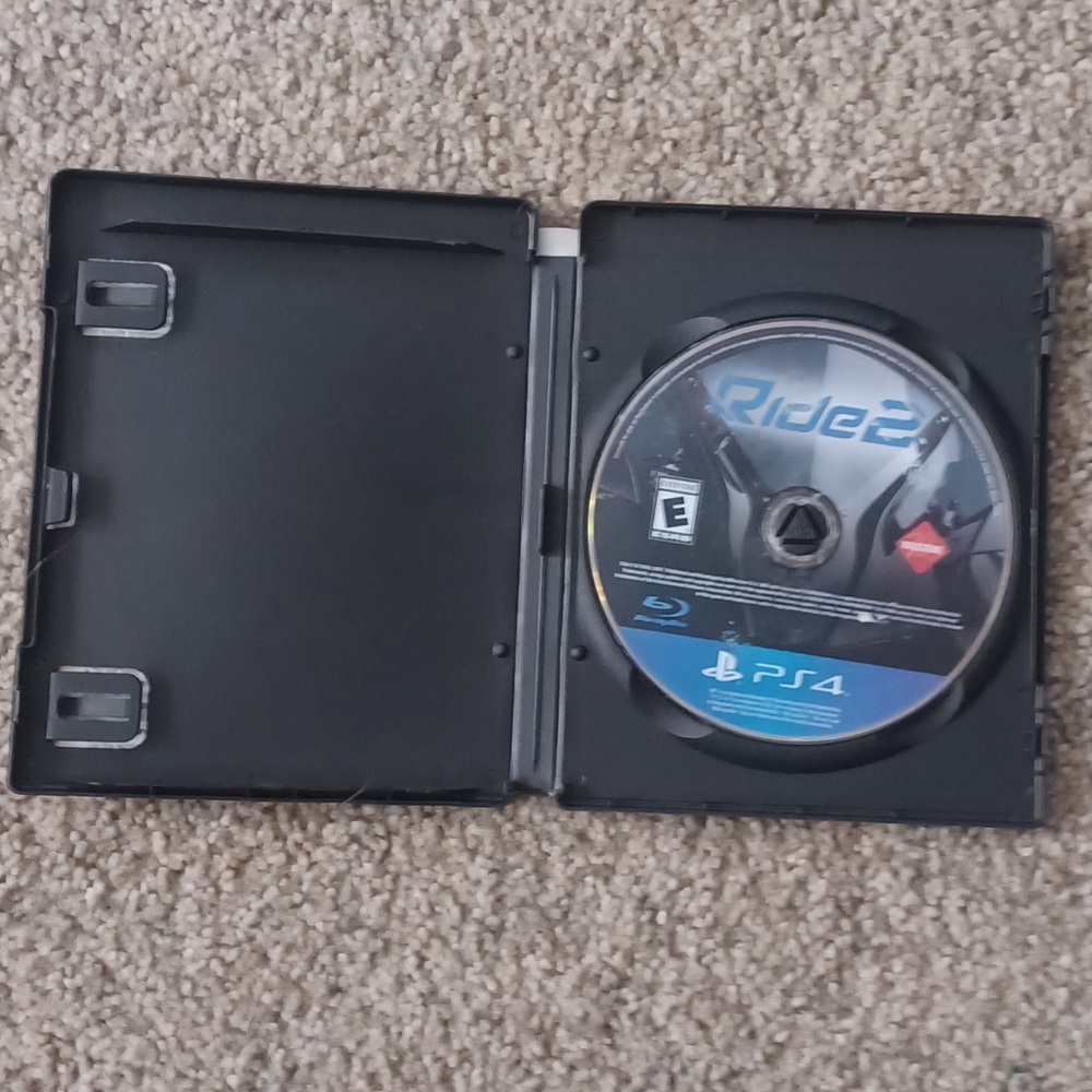 Ride 2 Racing for PS4 - Picture 3 of 3
